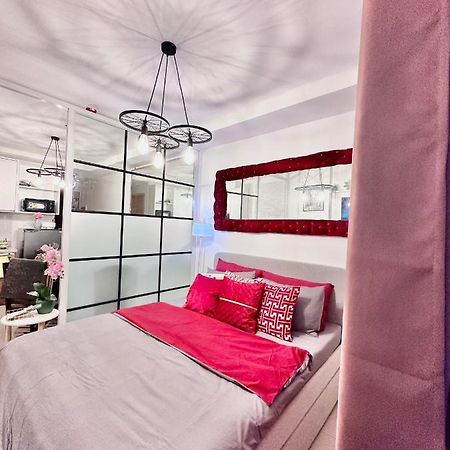 Aesthetic One Bedroom Beside Sm W Pool, Wifi And Netflix 카가얀드오로 외부 사진
