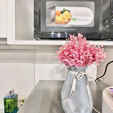 Aesthetic One Bedroom Beside Sm W Pool, Wifi And Netflix 카가얀드오로 외부 사진