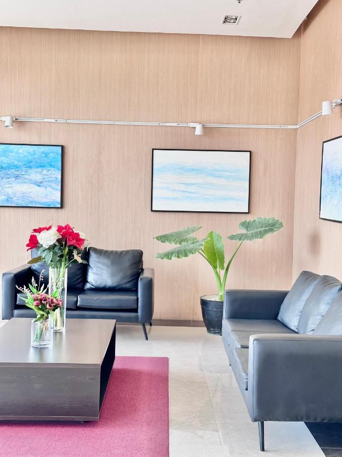 Aesthetic One Bedroom Beside Sm W Pool, Wifi And Netflix 카가얀드오로 외부 사진