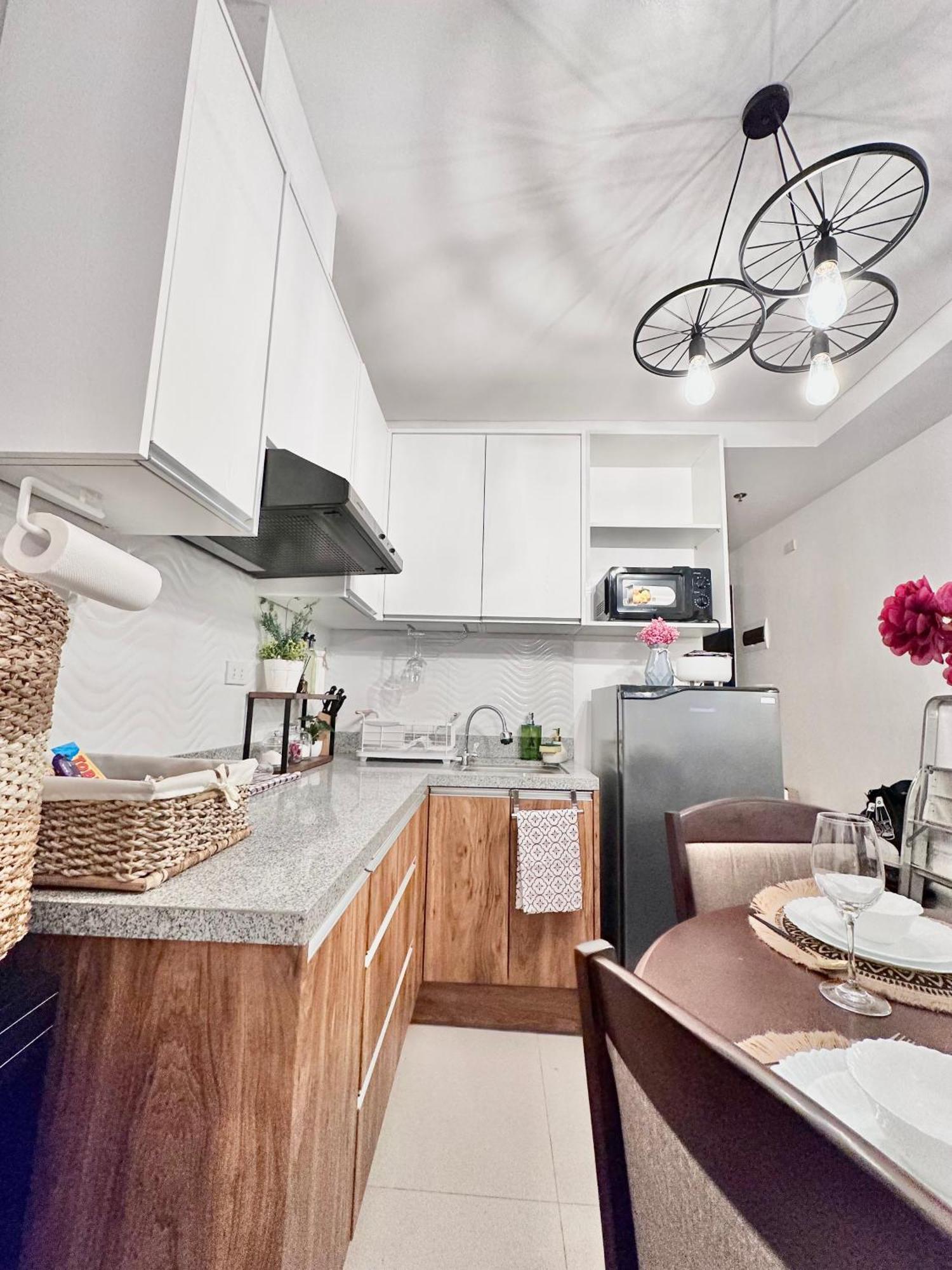 Aesthetic One Bedroom Beside Sm W Pool, Wifi And Netflix 카가얀드오로 외부 사진