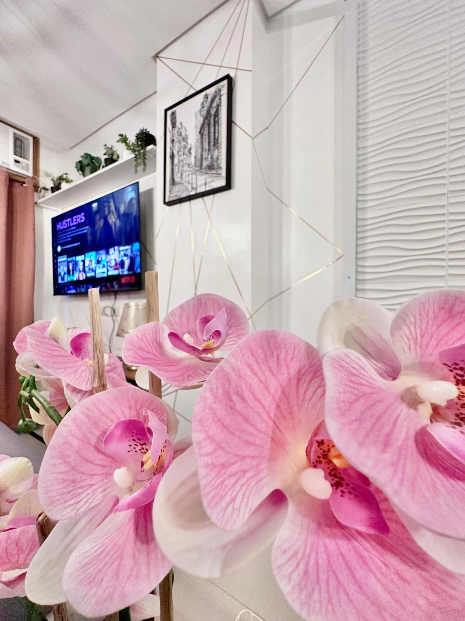 Aesthetic One Bedroom Beside Sm W Pool, Wifi And Netflix 카가얀드오로 외부 사진