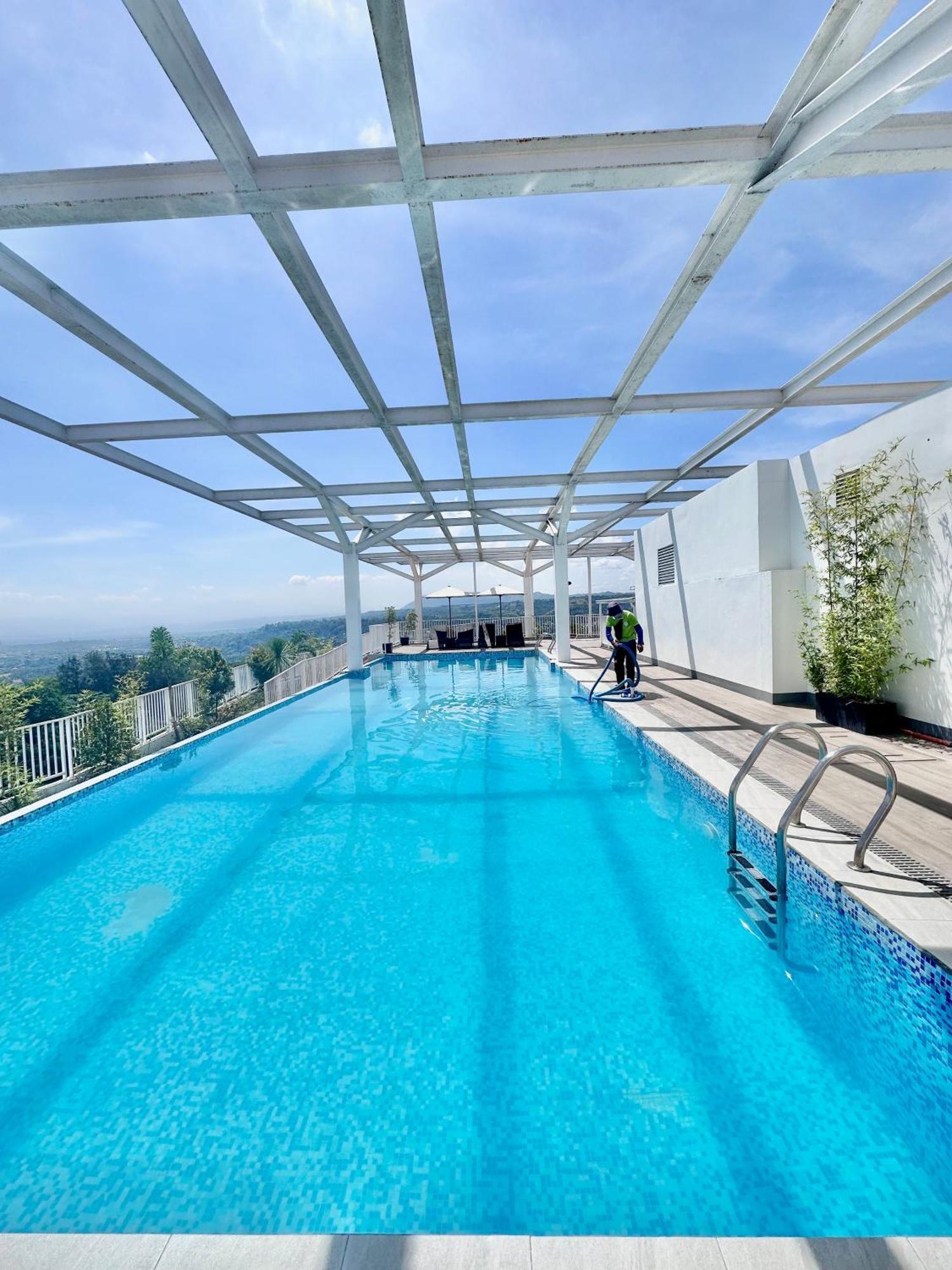 Aesthetic One Bedroom Beside Sm W Pool, Wifi And Netflix 카가얀드오로 외부 사진